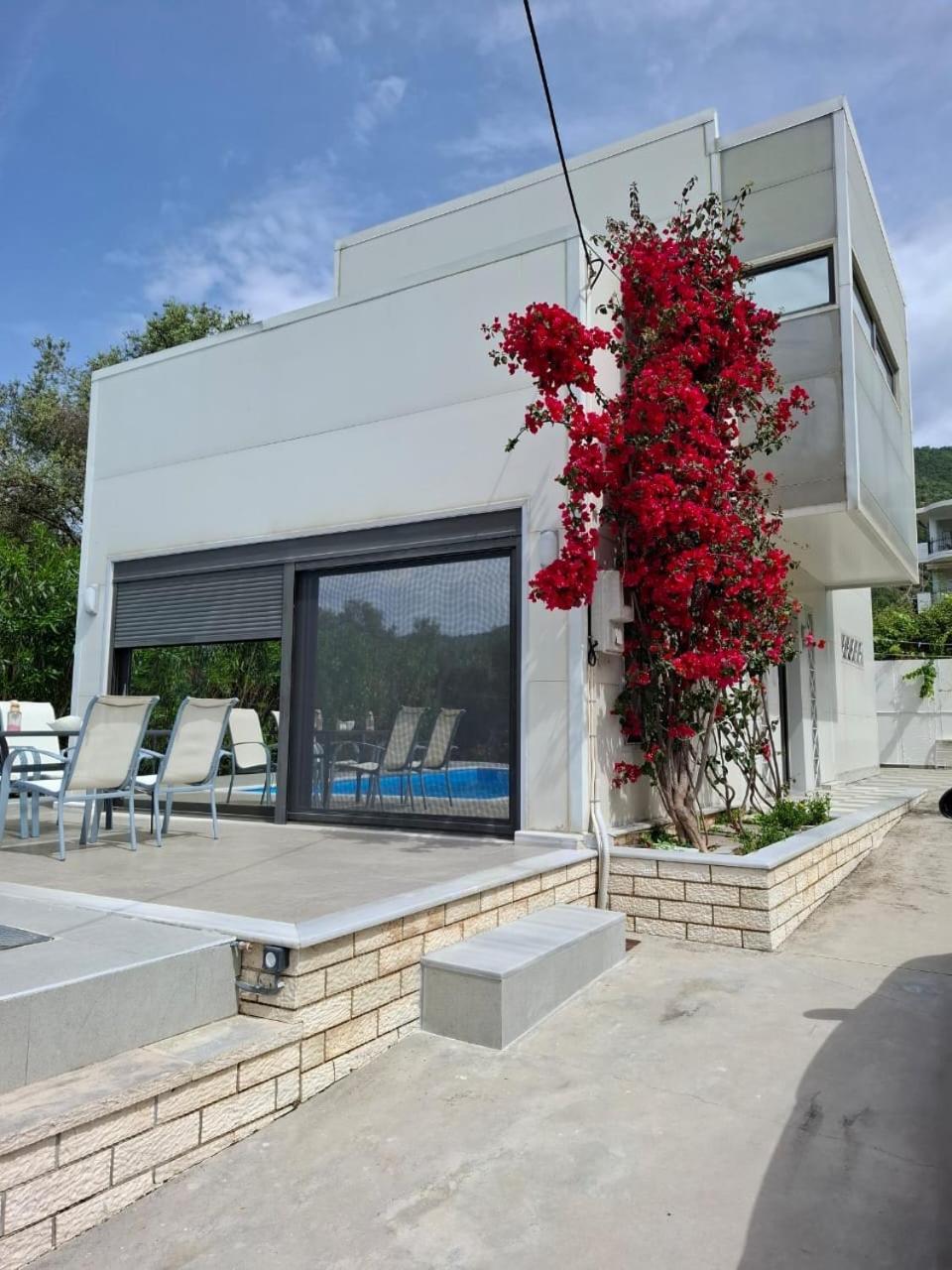 Villa Nicolas プラタリア エクステリア 写真