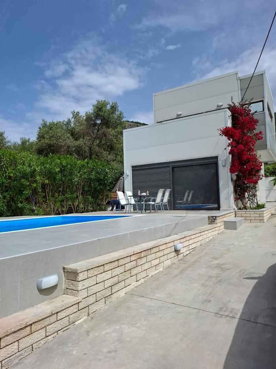 Villa Nicolas プラタリア エクステリア 写真