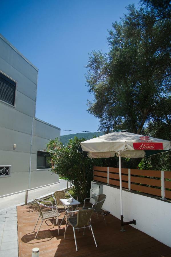 Villa Nicolas プラタリア エクステリア 写真